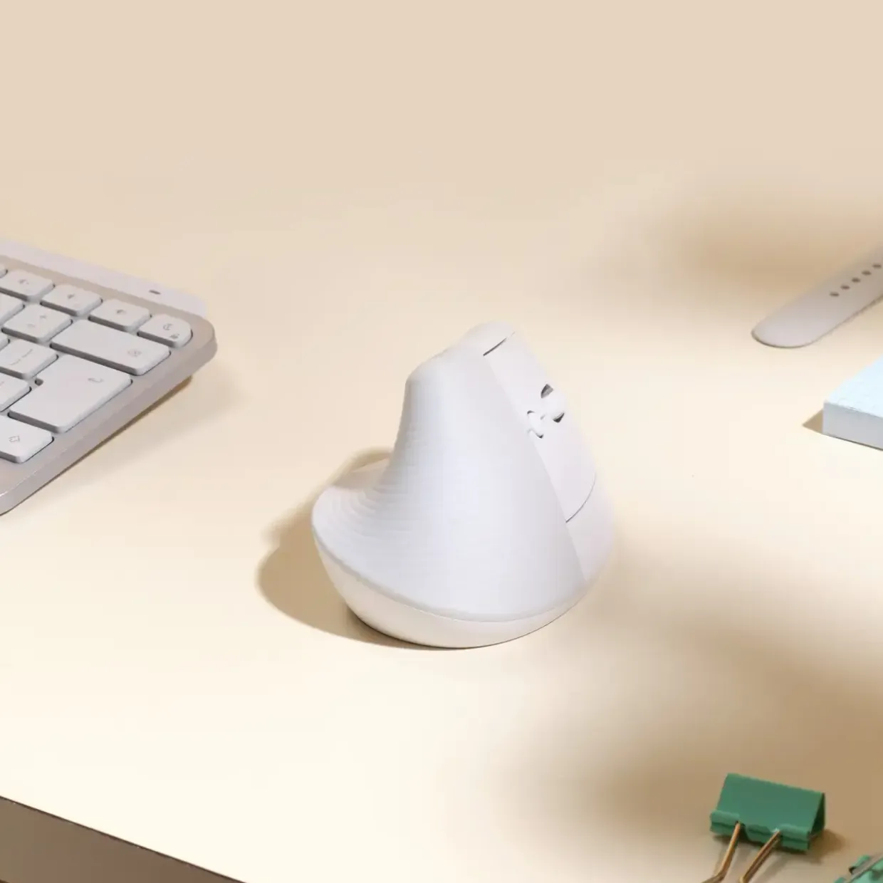 Ergonomisk mus - Logitech Lift for Mac - vertikal - Off-White