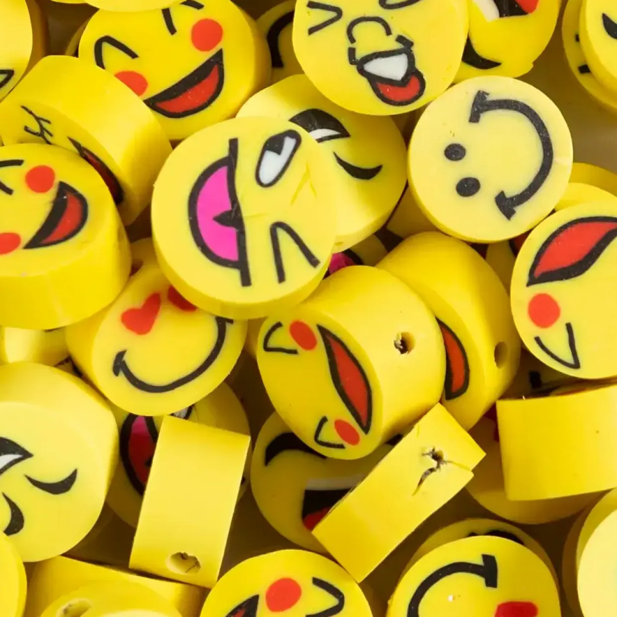 Figurperler Smiley diam. 10 mm hulstr. 1,5 mm - 60 stk