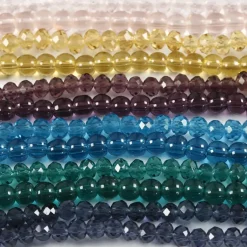 Glasperler og facetperler 4 mm hulstr. 1 mm - 12 x 45 stk.