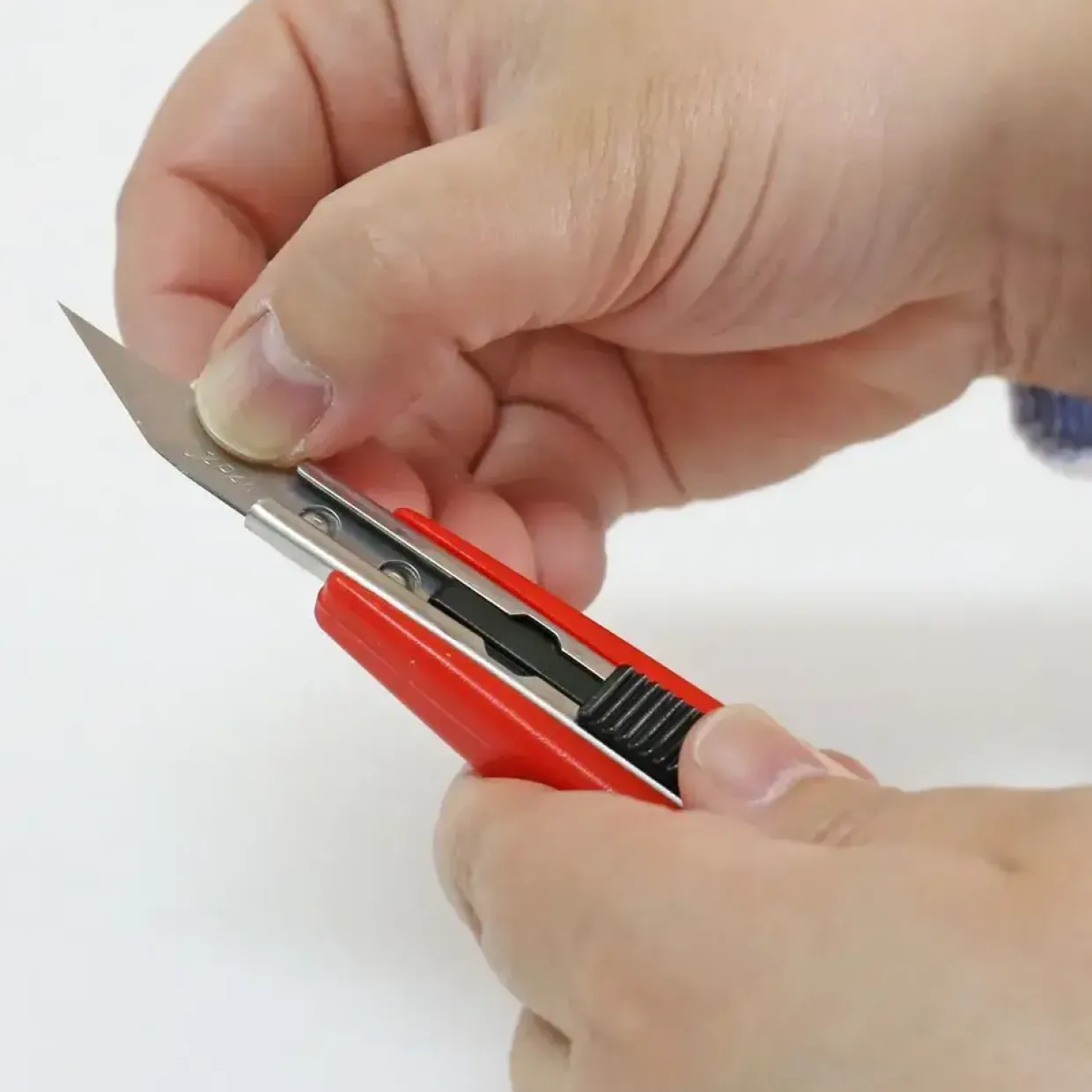 Kniv - NT Cutter - Model M-500P - Rød