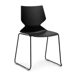 Konferencestol Fly sort med sort stel RAL9005