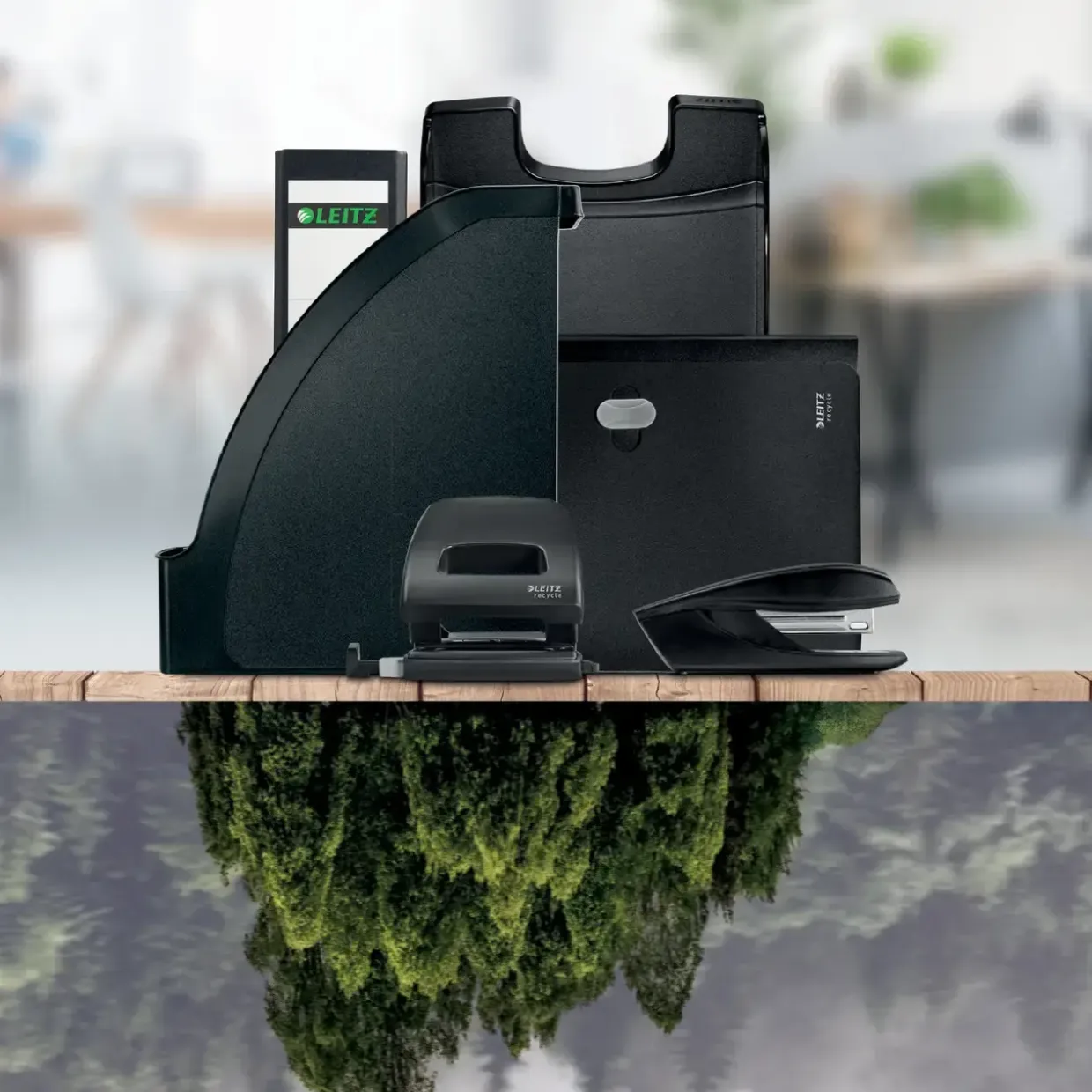 Leitz NeXXt Recycle hæftemaskine rød 30 ark