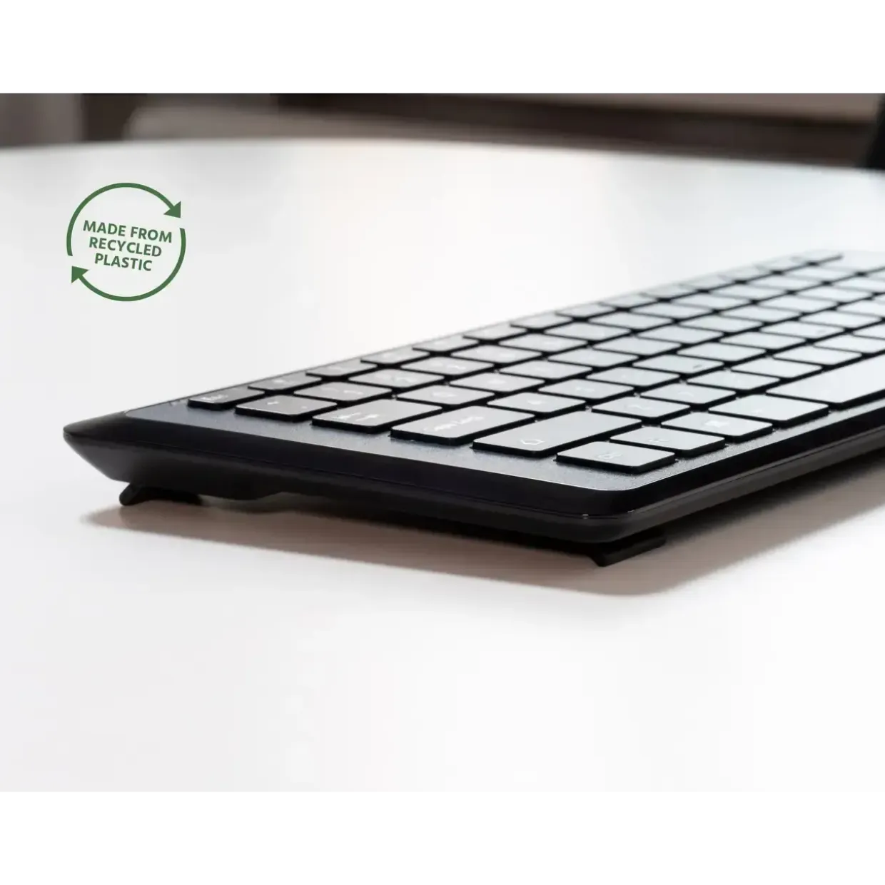Mousetrapper Type Mini Wireless Keyboard, Black