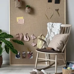 Opslagstavle - Hessian med træramme - 180 x 120 cm - inkl. 5 pins