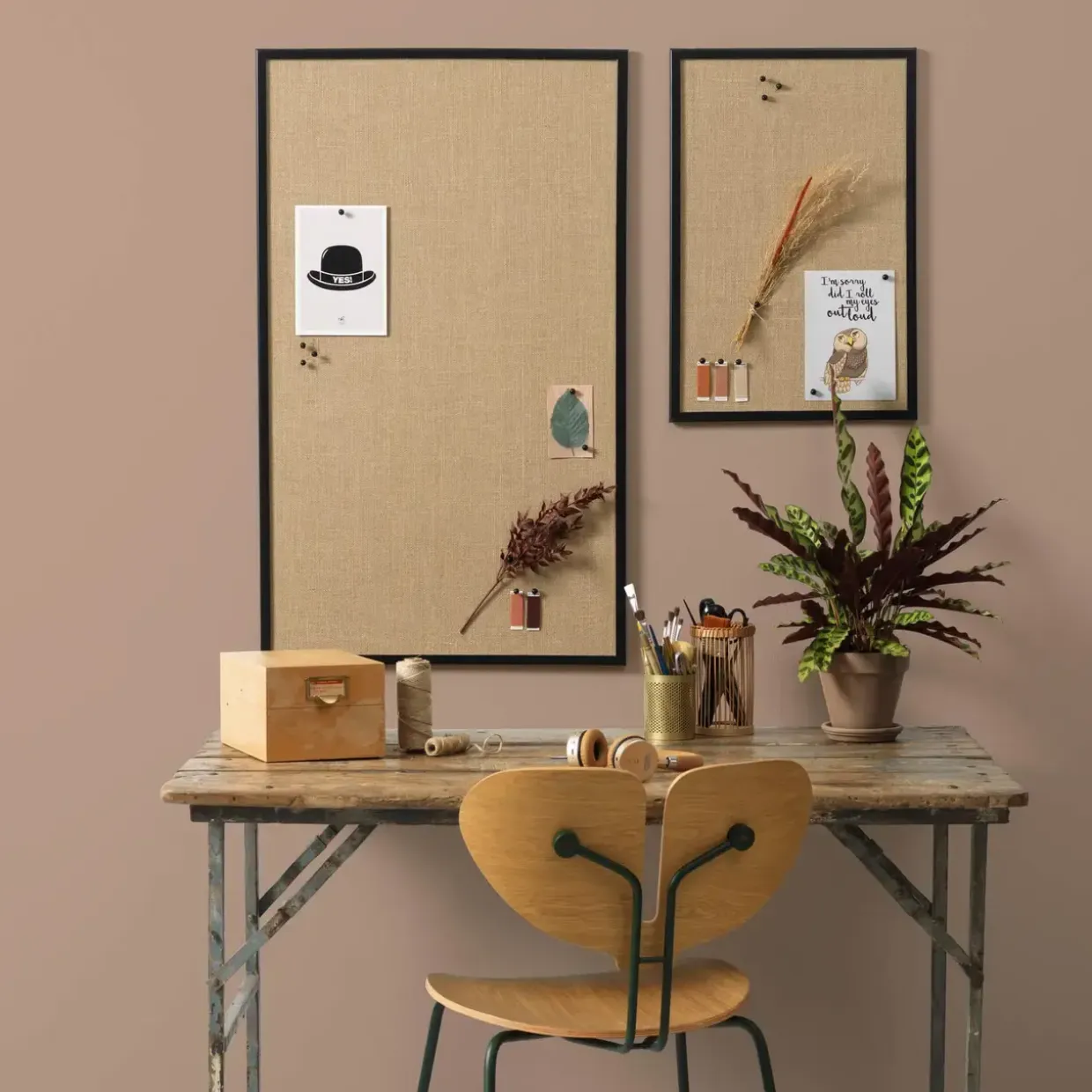 Opslagstavle - Hessian - Sort ramme - 100 x 60 cm - inkl. 5 pins