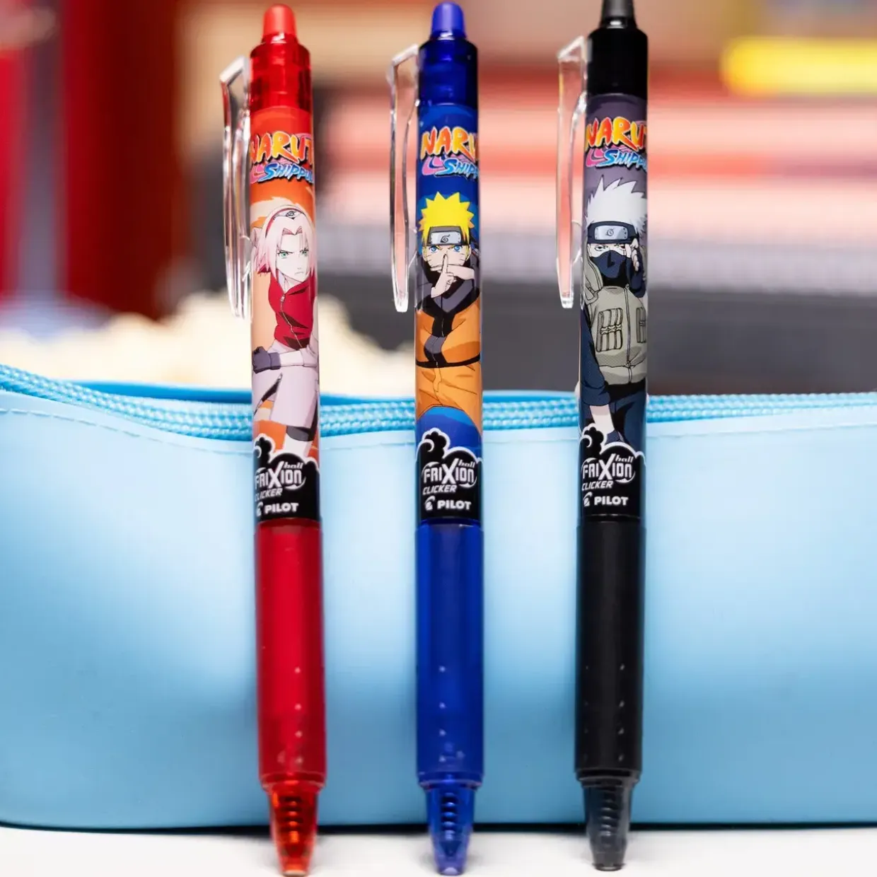 Pilot Frixion Clicker m/klik Naruto 0,7 sort - Køb minimum 12 stk.