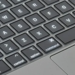 Tastaturcover - Philbert MacBook Pro 13–16" - Transparent/Sort - EU-layout