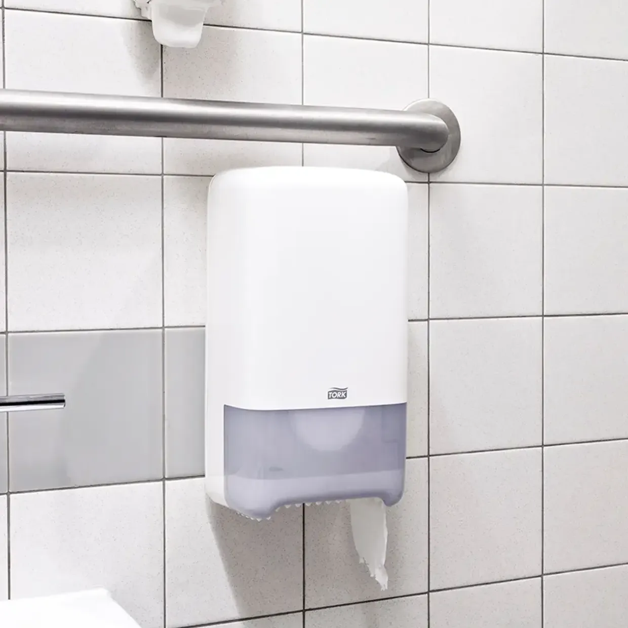 Toiletpapir Tork 127520 Mid-Size T6 PremSoft 2-lag 90 meter - 27 wc ruller