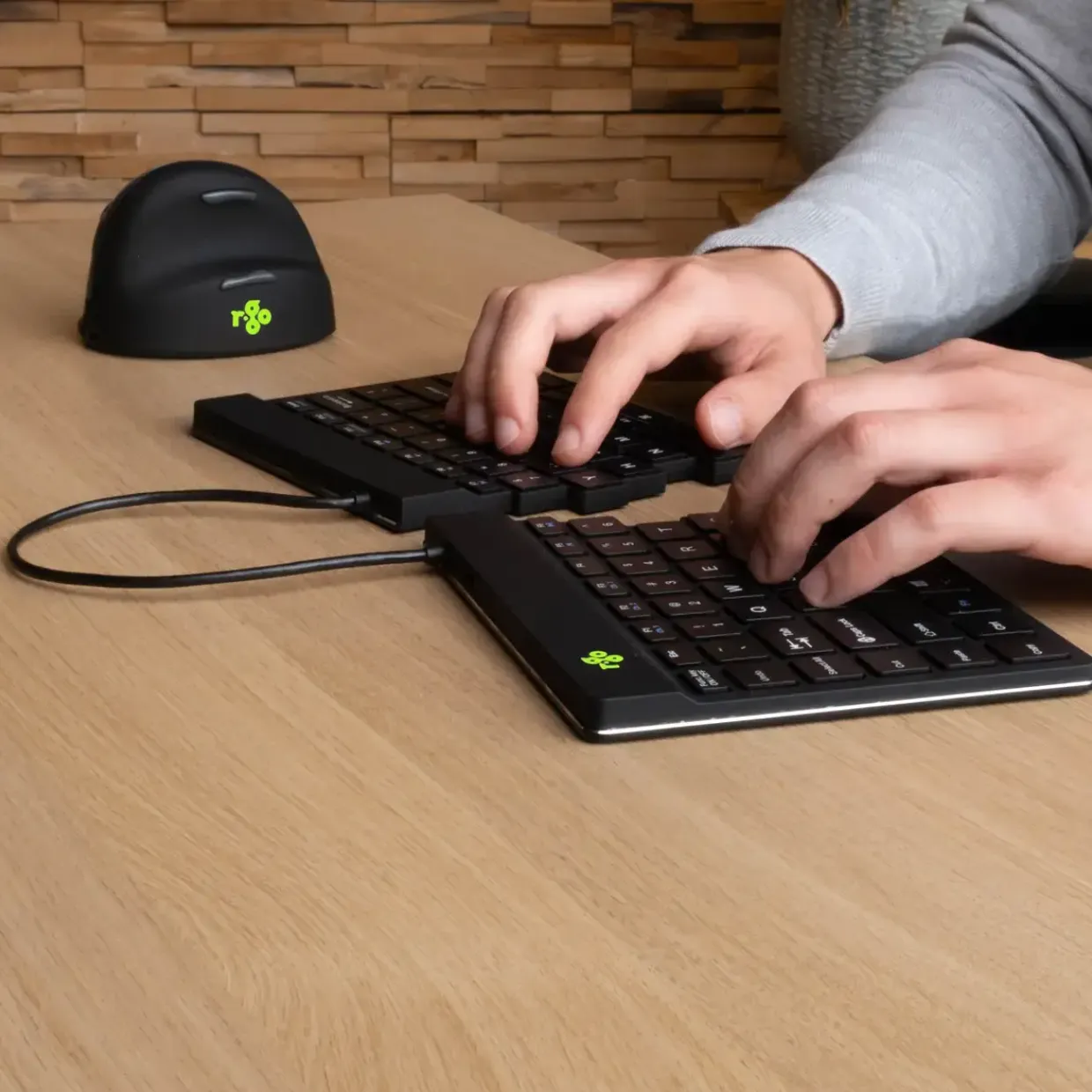 Trådløst tastatur ergonomisk R-Go Split Break Black (US)