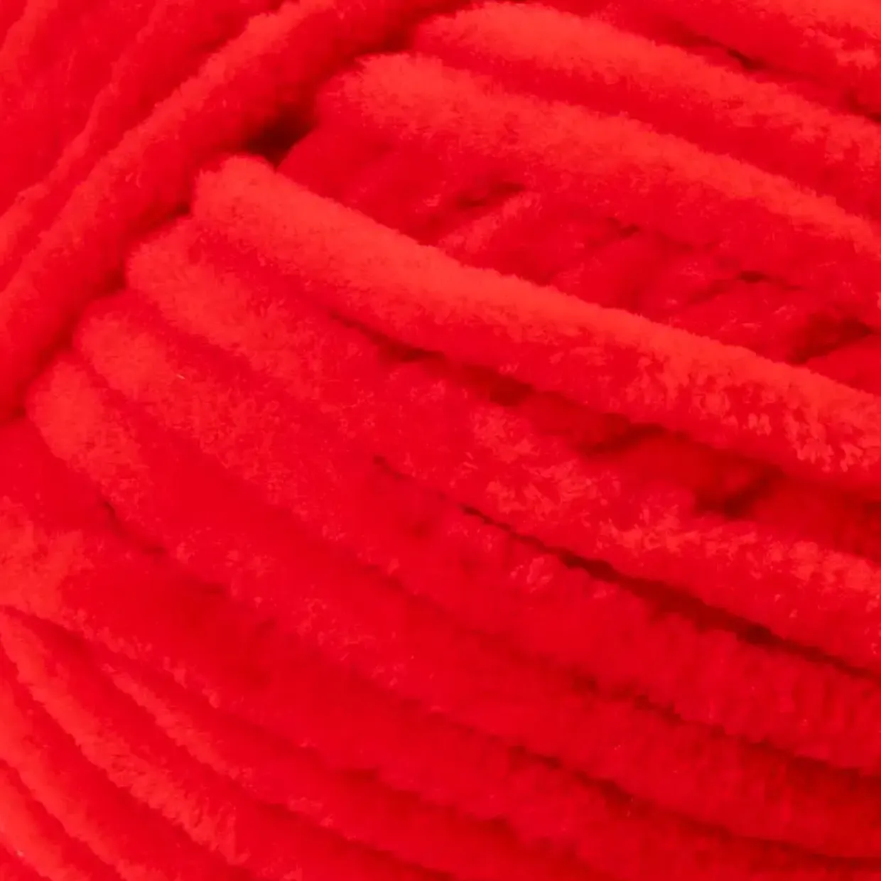 Velourgarn, L: 105 m, pind 5-6, rød, 100 g/ 1 ngl.